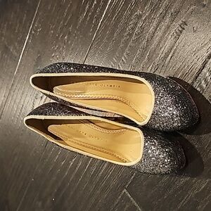 NWOT Charlotte Olympia silver sparkle platform pump Sz 38.5